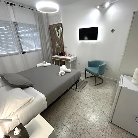 Urban Rifugio - Privata Con Bagno Vicino Eur Διαμέρισμα *